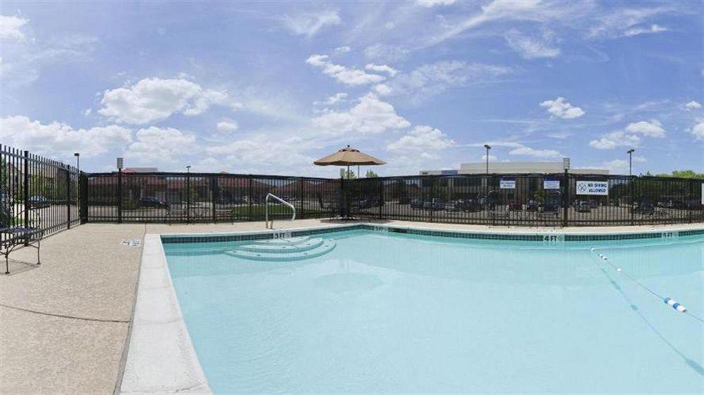 Holiday Inn Express Hotel & Suites Plano West - Frisco By Ihg Exteriér fotografie