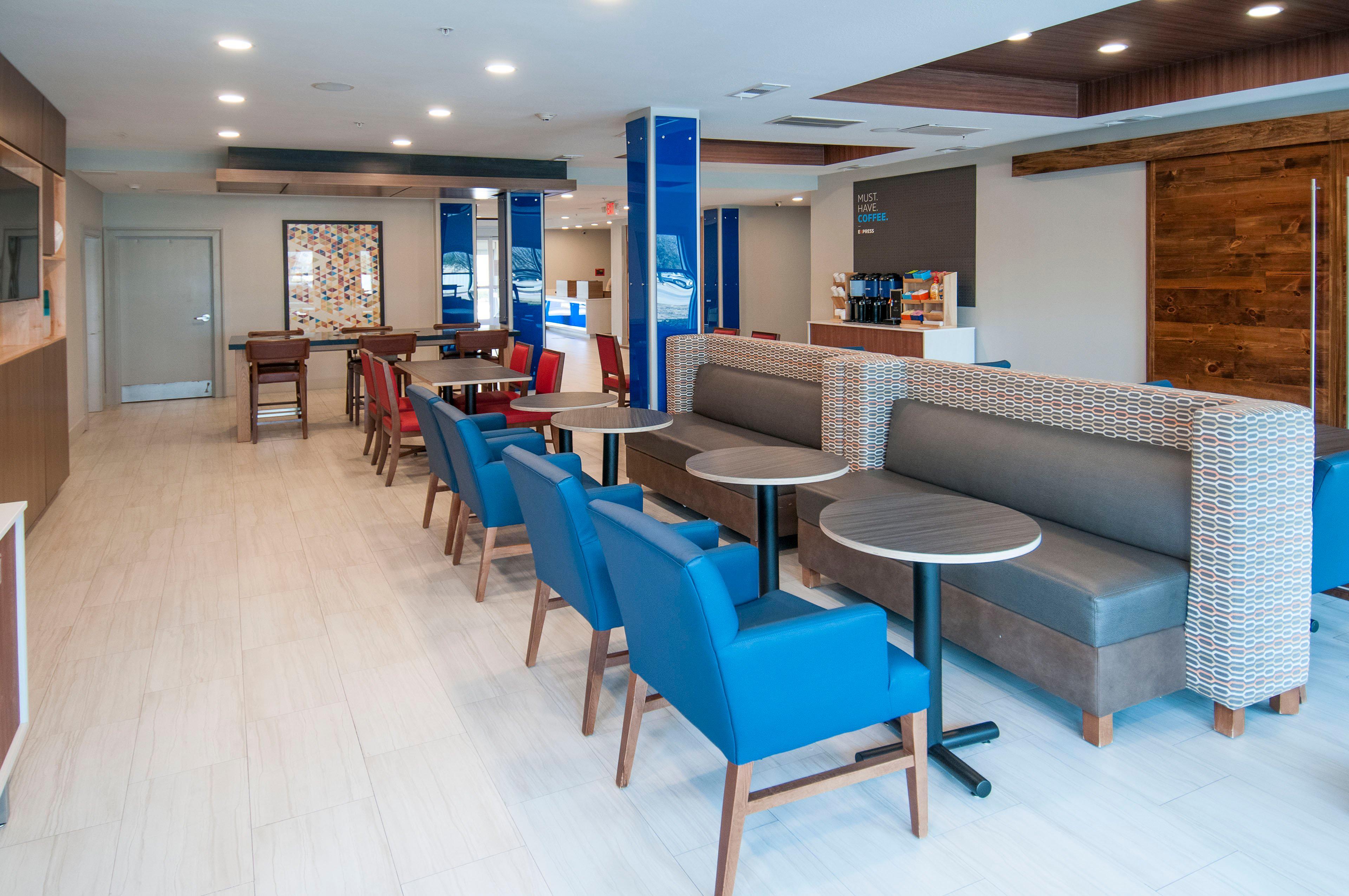 Holiday Inn Express Hotel & Suites Plano West - Frisco By Ihg Exteriér fotografie