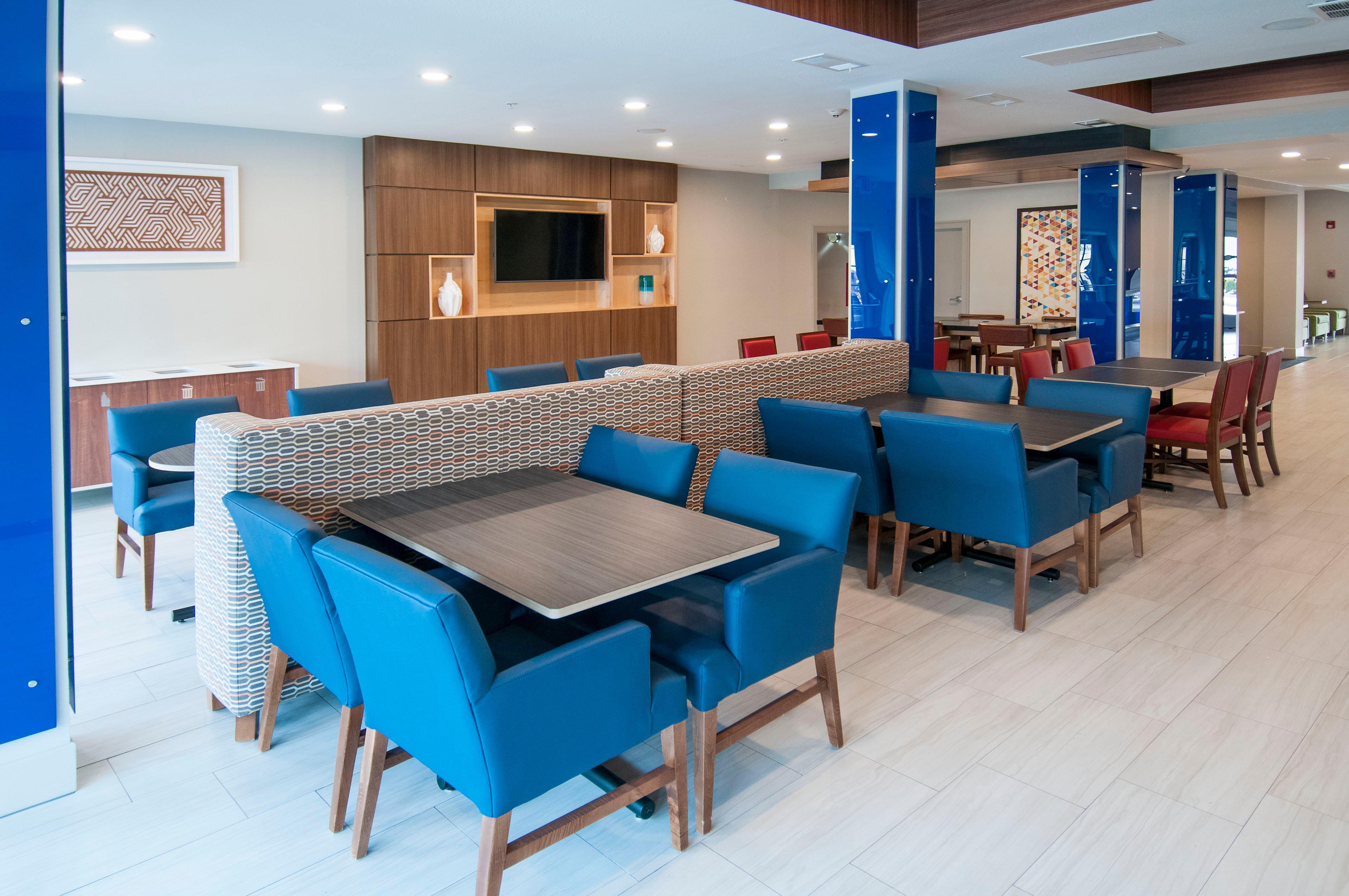 Holiday Inn Express Hotel & Suites Plano West - Frisco By Ihg Exteriér fotografie