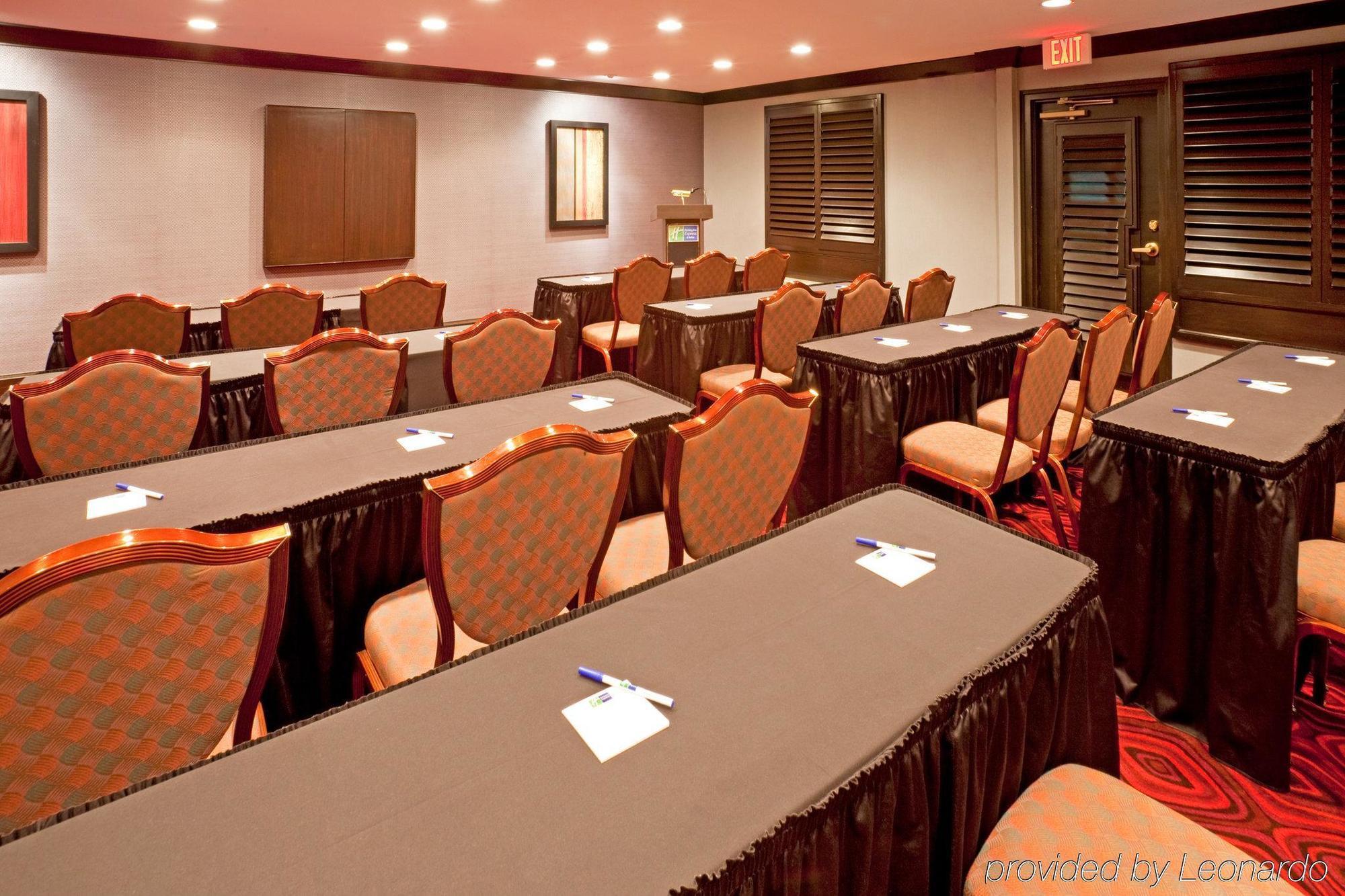 Holiday Inn Express Hotel & Suites Plano West - Frisco By Ihg Zařízení fotografie